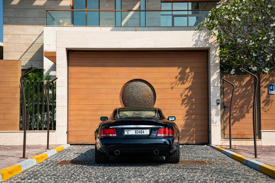 2005 Aston Martin Vanquish 1st Gen - Image 6 of 31