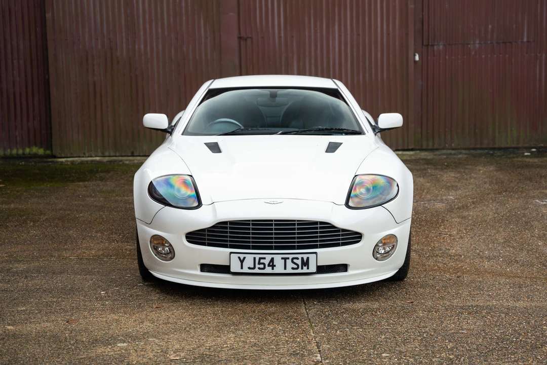 2005 Aston Martin Vanquish 1st Gen - Image 10 of 31