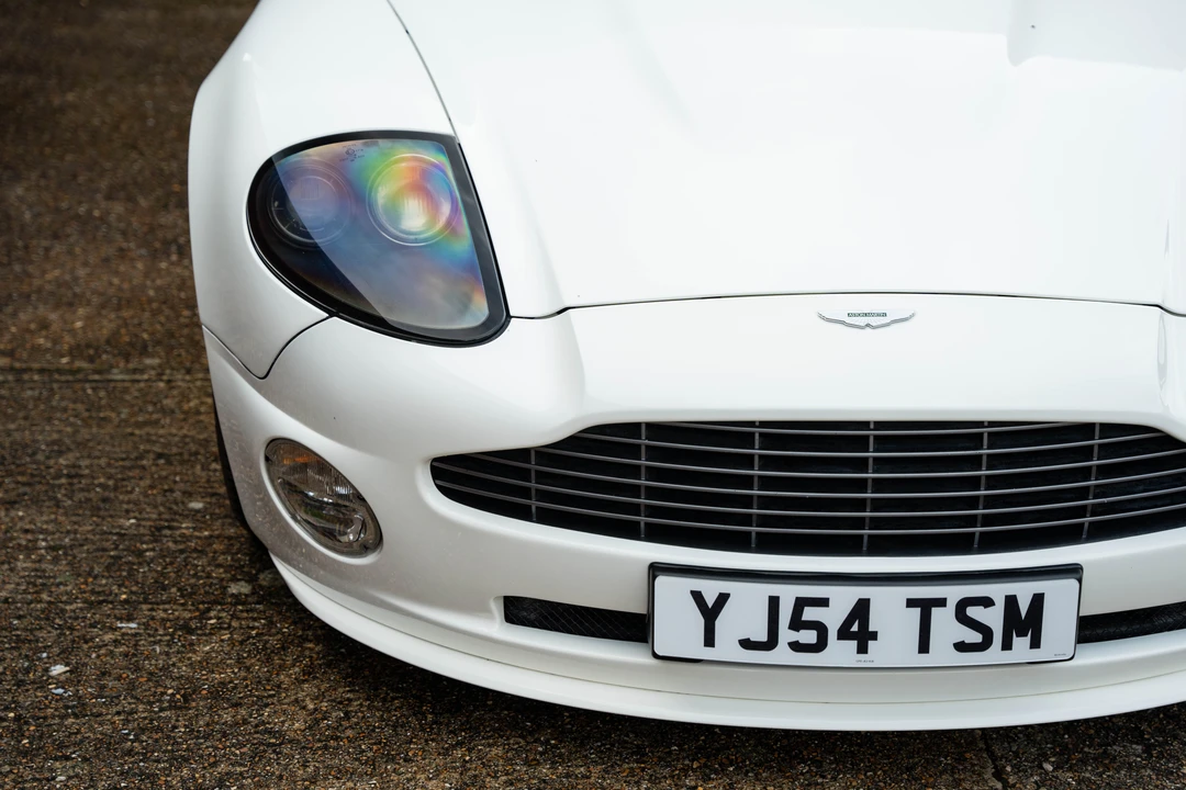 2005 Aston Martin Vanquish 1st Gen - Image 22 of 31