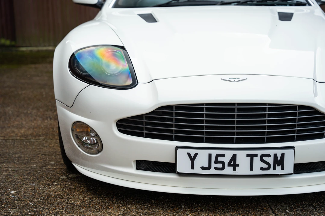 2005 Aston Martin Vanquish 1st Gen - Image 20 of 31