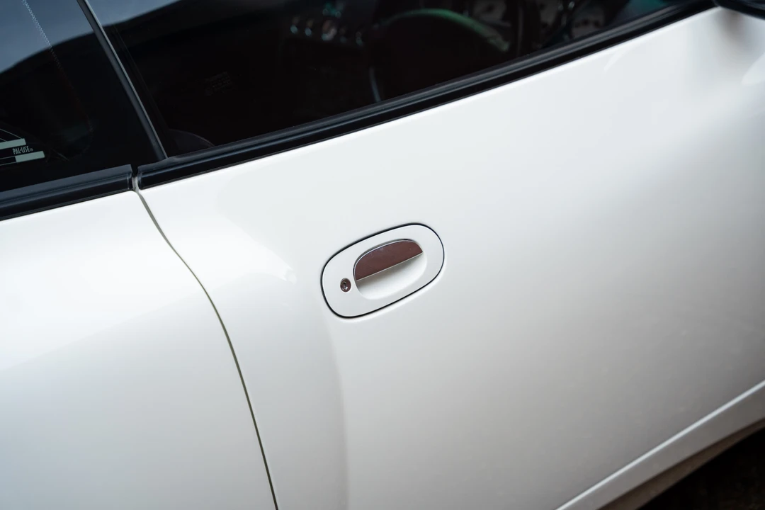 2005 Aston Martin Vanquish 1st Gen - Image 29 of 31