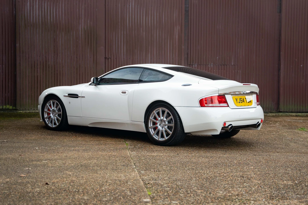 2005 Aston Martin Vanquish 1st Gen - Image 5 of 31