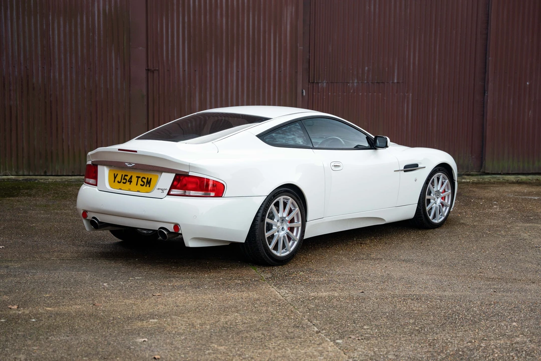 2005 Aston Martin Vanquish 1st Gen - Image 7 of 31