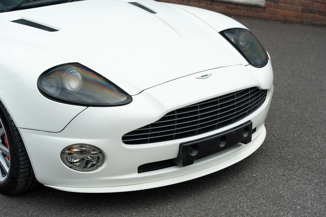 2005 Aston Martin Vanquish 1st Gen - Image 26 of 31