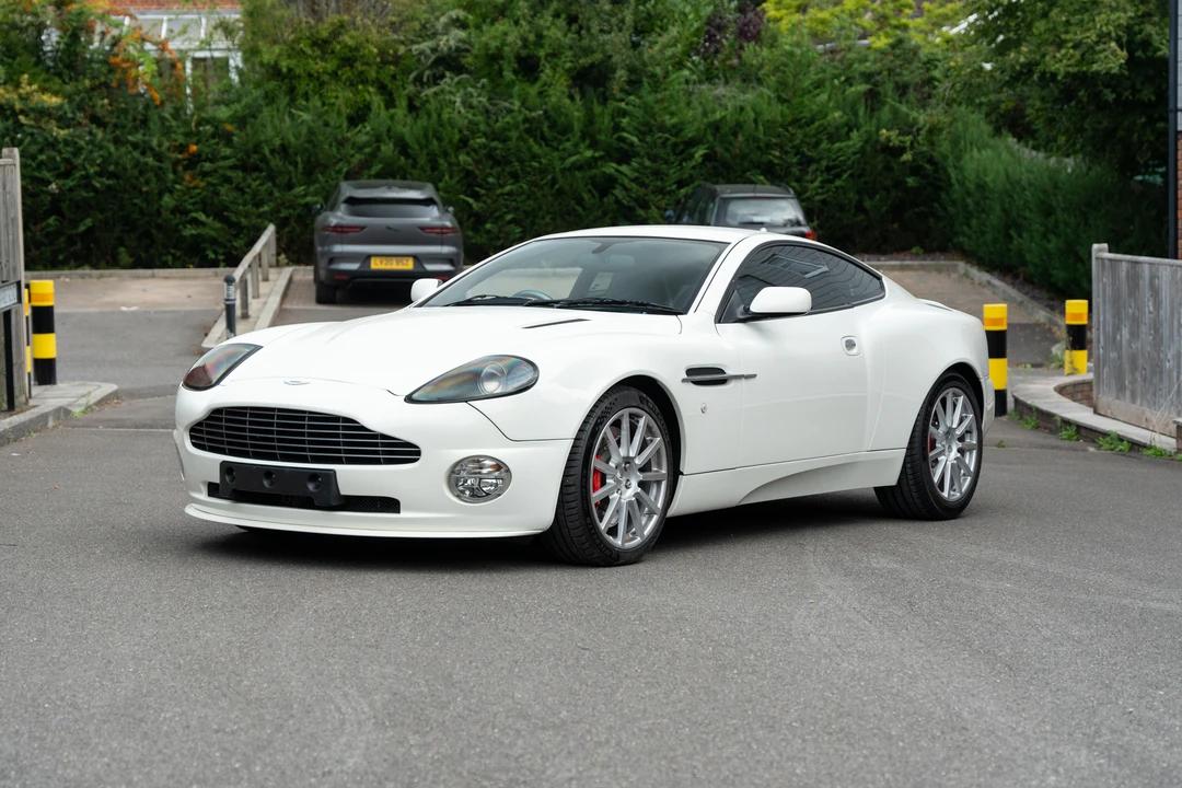 2005 Aston Martin Vanquish 1st Gen - Image 4 of 31