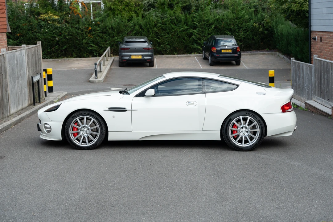 2005 Aston Martin Vanquish 1st Gen - Image 5 of 31