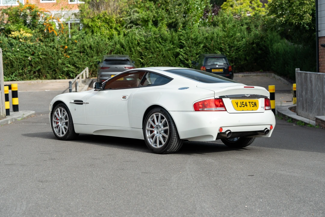 2005 Aston Martin Vanquish 1st Gen - Image 6 of 31