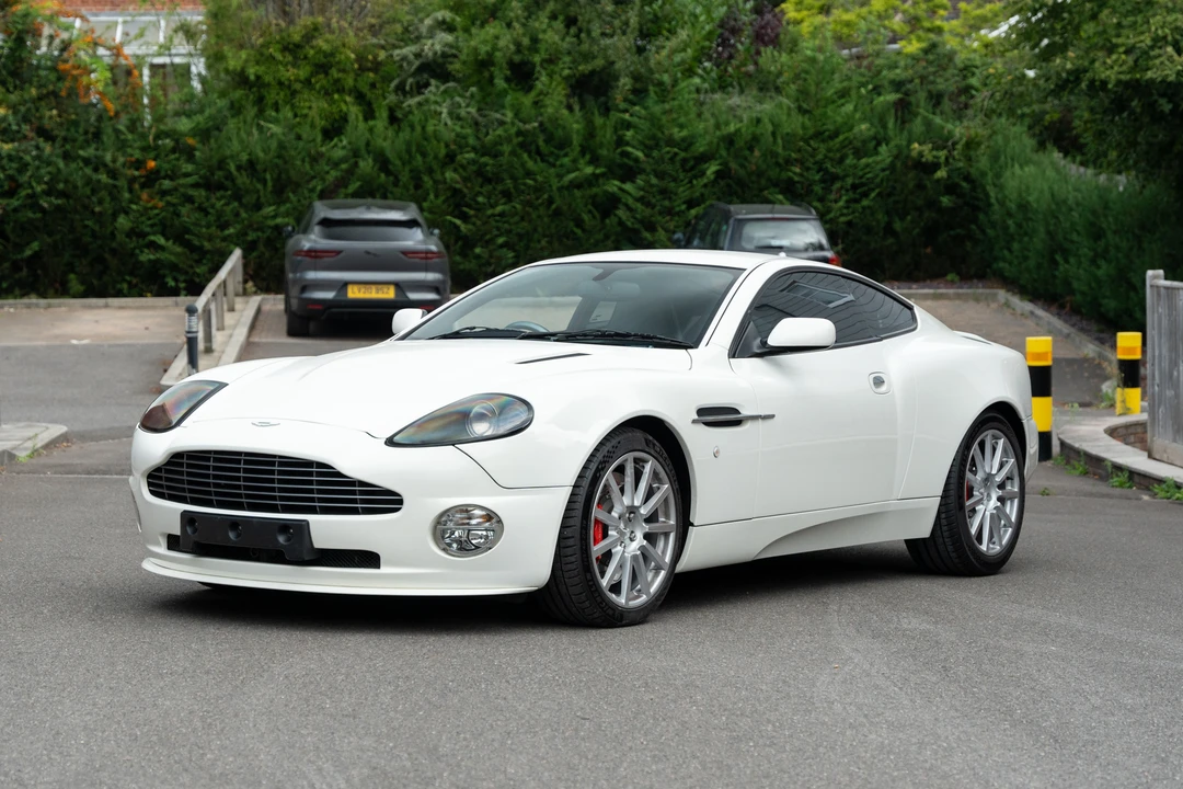 2005 Aston Martin Vanquish 1st Gen - Image 2 of 31
