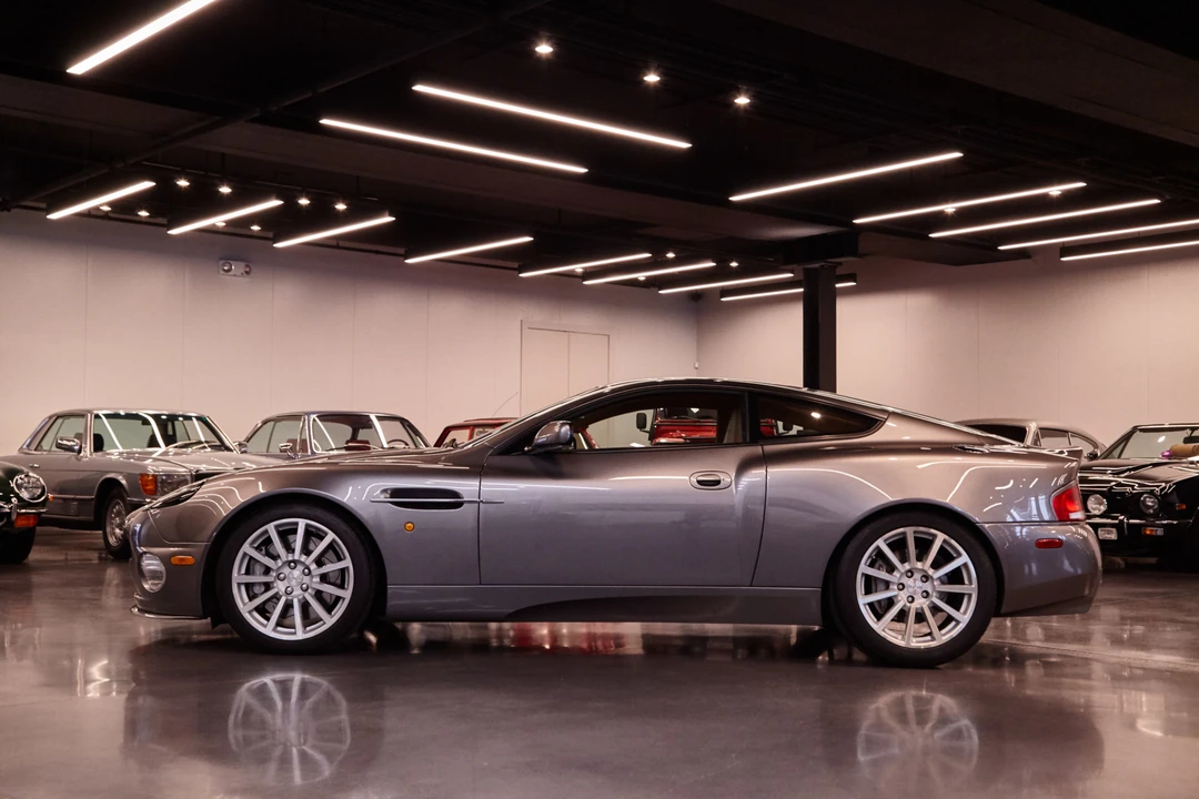 2005 Aston Martin Vanquish 1st Gen - Image 6 of 31