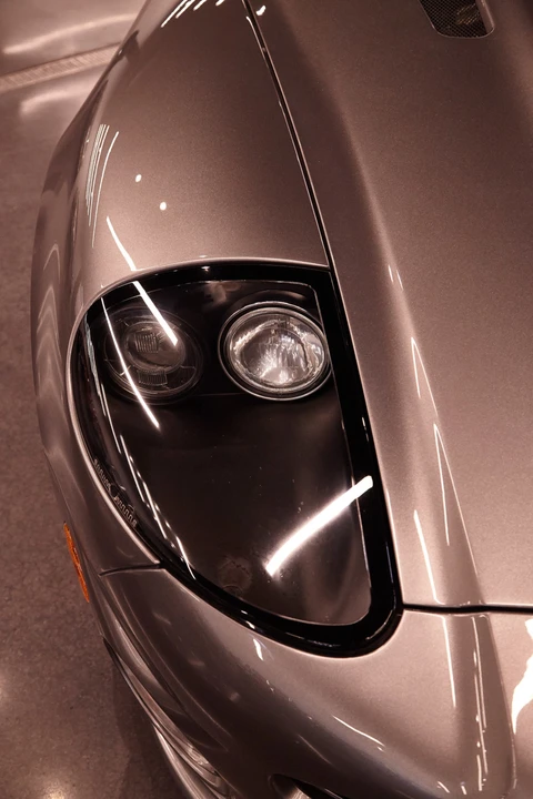 2005 Aston Martin Vanquish 1st Gen - Image 25 of 31