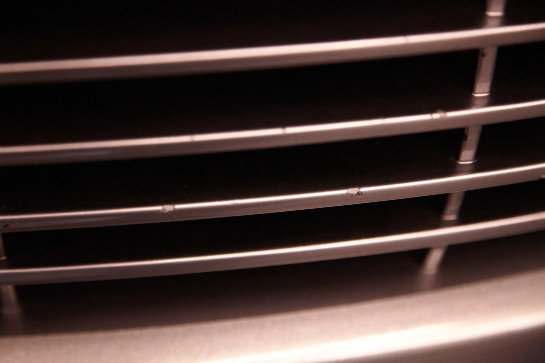 2005 Aston Martin Vanquish 1st Gen - Image 14 of 31