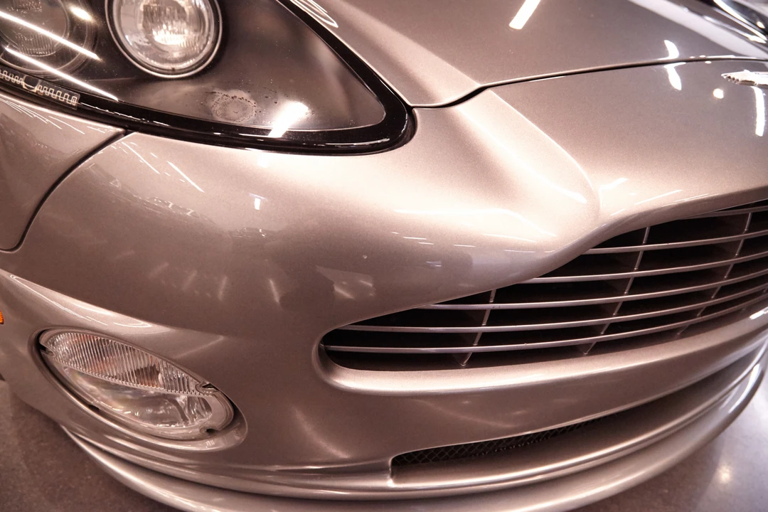 2005 Aston Martin Vanquish 1st Gen - Image 13 of 31