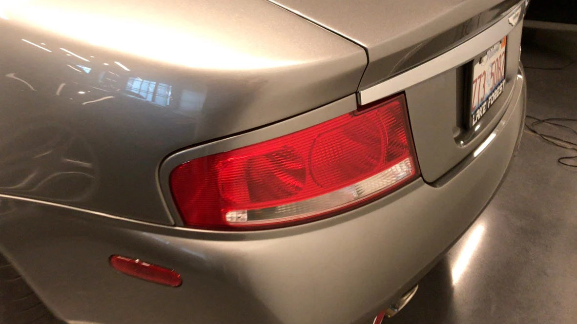 2005 Aston Martin Vanquish 1st Gen - Image 28 of 31