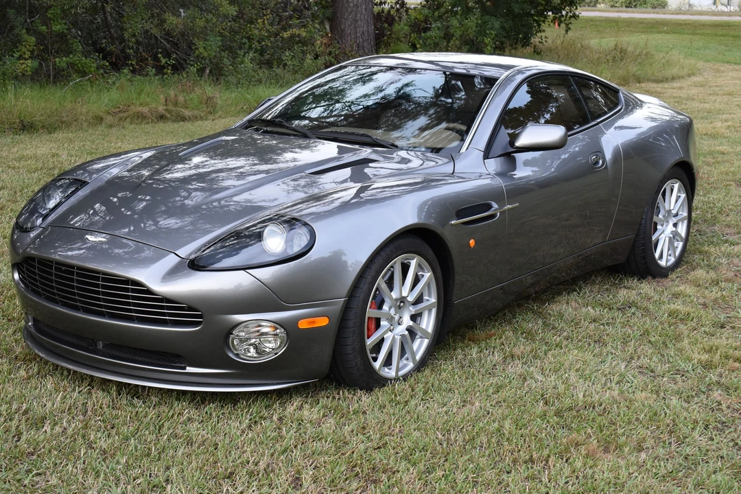 2005 Aston Martin Vanquish 1st Gen - Image 2 of 20