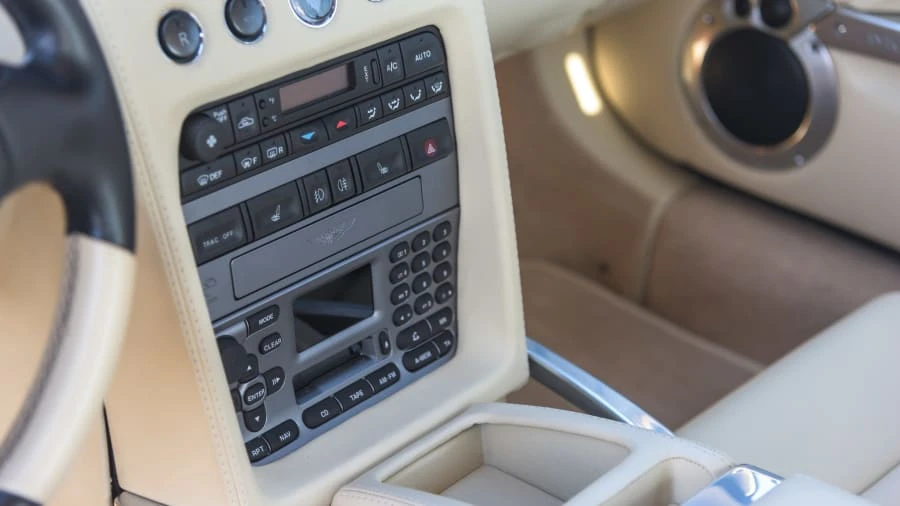 2005 Aston Martin Vanquish 1st Gen - Image 10 of 20