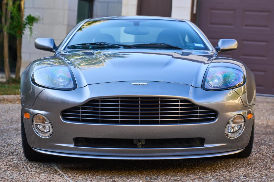 2005 Aston Martin Vanquish 1st Gen - Image 2 of 31