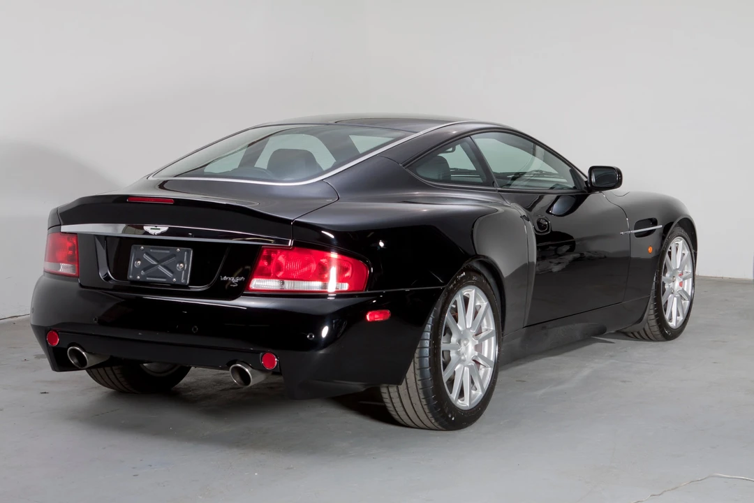 2005 Aston Martin Vanquish 1st Gen - Image 3 of 31