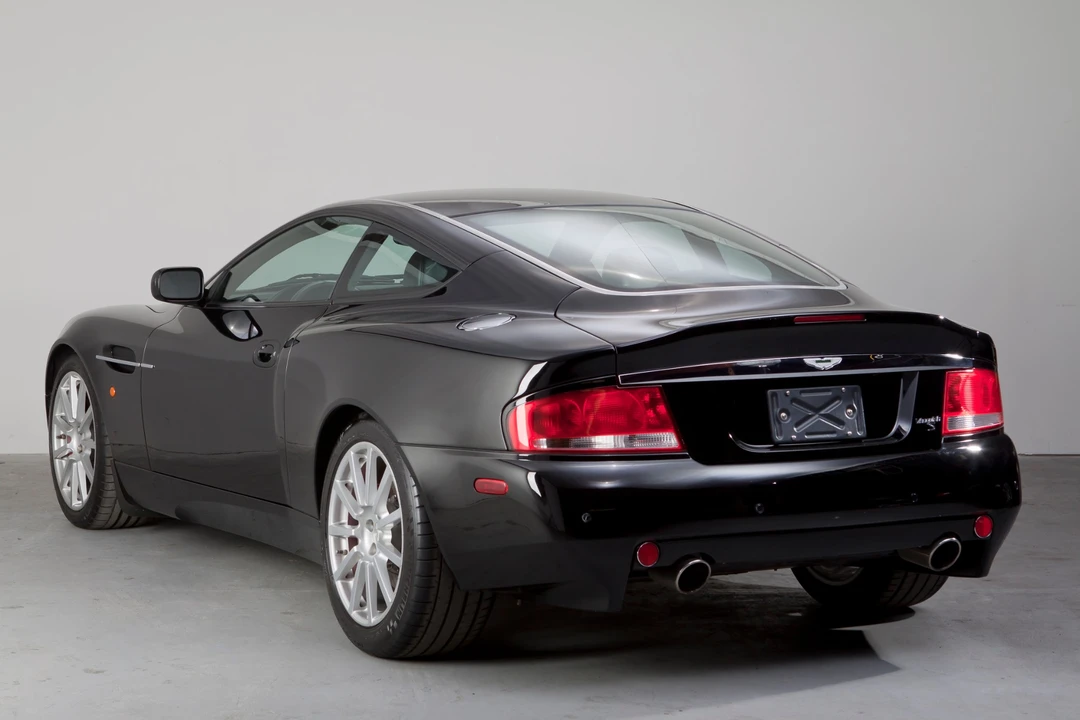 2005 Aston Martin Vanquish 1st Gen - Image 5 of 31