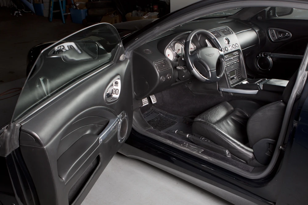 2005 Aston Martin Vanquish 1st Gen - Image 13 of 31