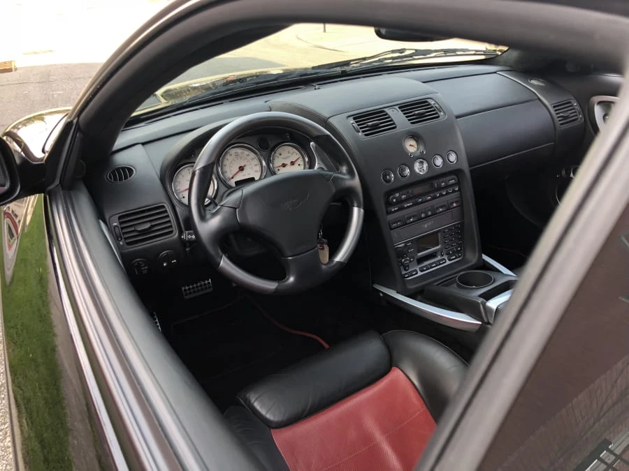 2005 Aston Martin Vanquish 1st Gen - Image 4 of 12