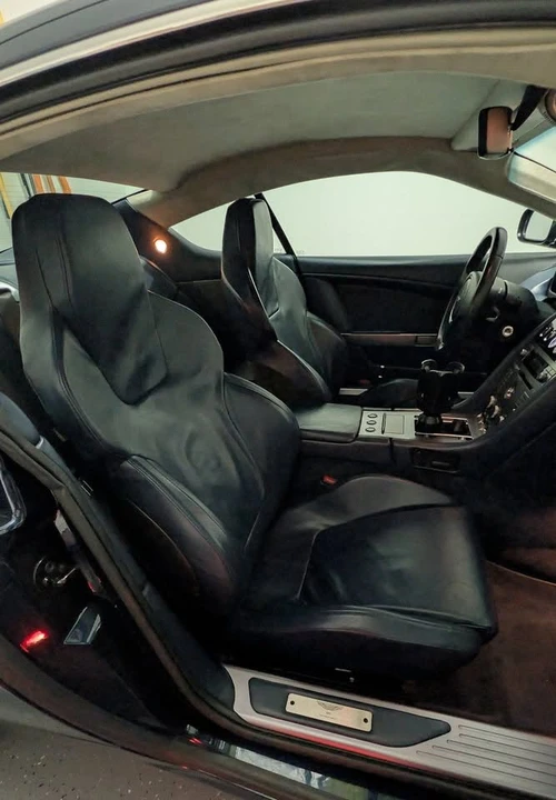 2005 Aston Martin DB9 - Image 17 of 19