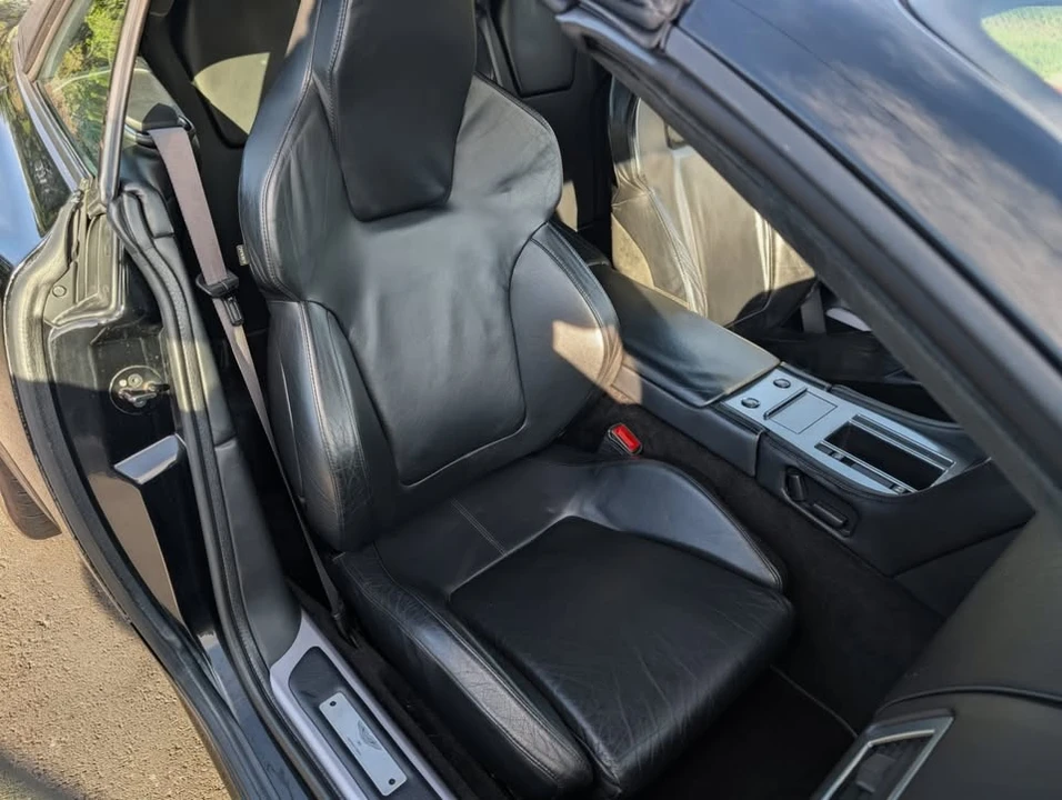 2005 Aston Martin DB9 - Image 17 of 19
