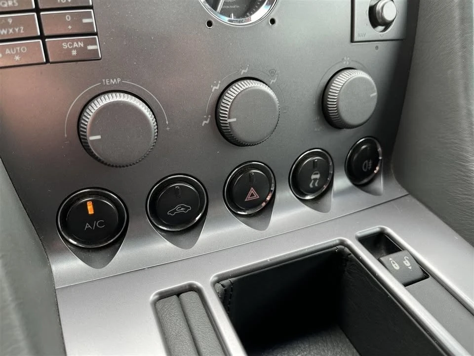2005 Aston Martin DB9 - Image 16 of 20