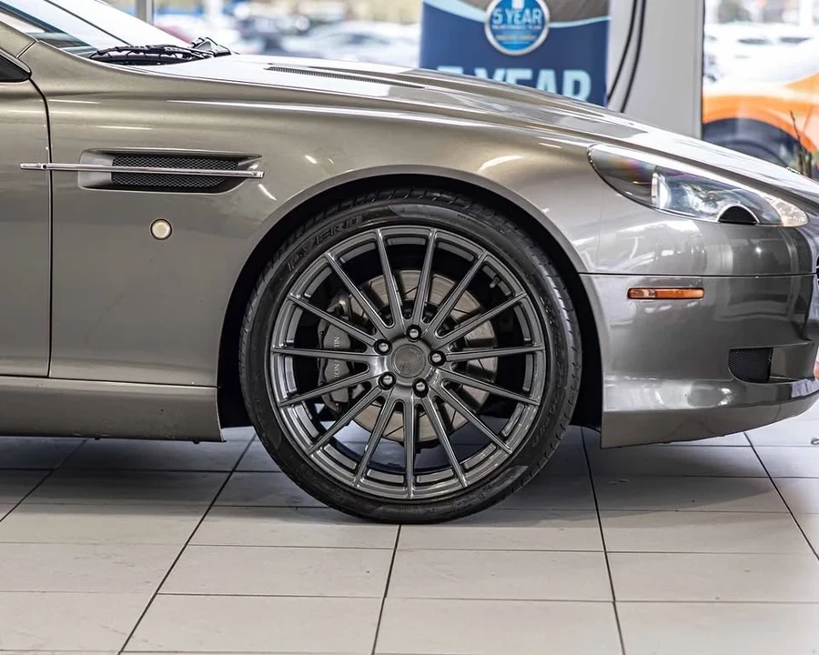 2005 Aston Martin DB9 - Image 8 of 18