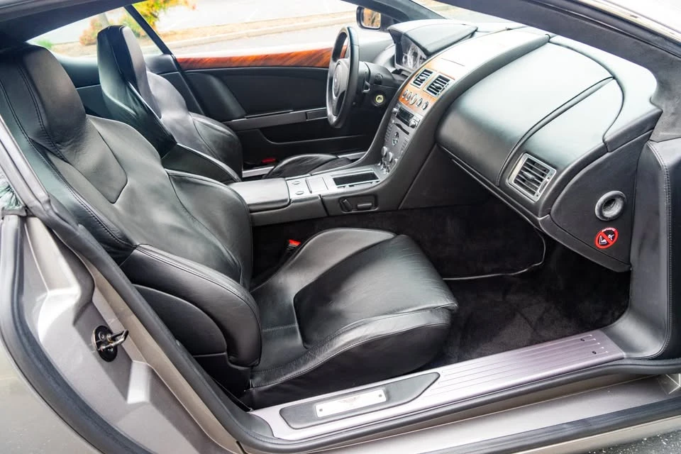 2005 Aston Martin DB9 - Image 8 of 10
