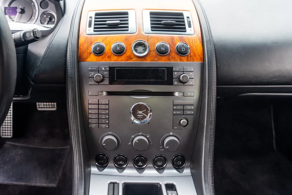 2005 Aston Martin DB9 - Image 9 of 10