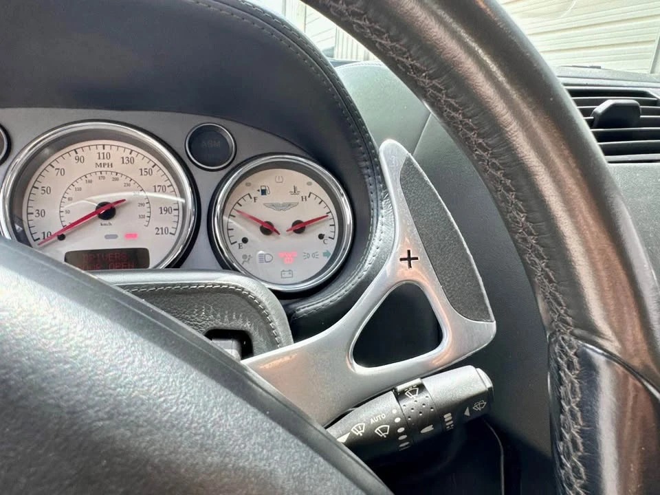 2005 Aston Martin Vanquish 1st Gen - Image 15 of 18
