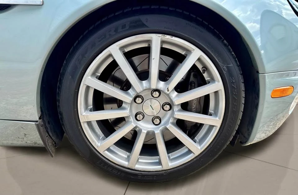 2005 Aston Martin Vanquish 1st Gen - Image 6 of 18