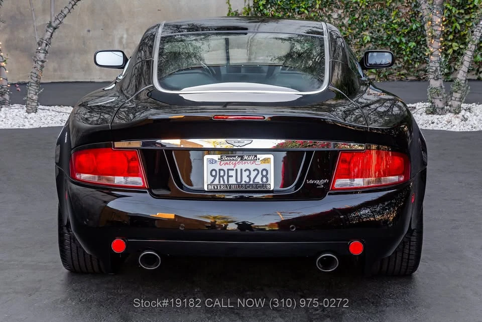 2005 Aston Martin Vanquish 1st Gen - Image 4 of 18