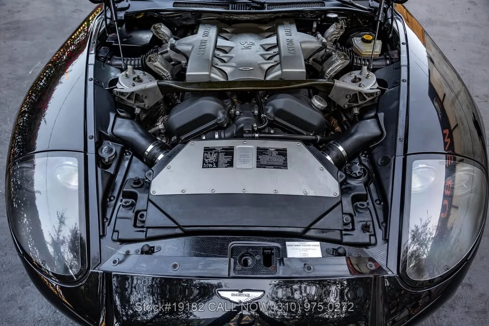 2005 Aston Martin Vanquish 1st Gen - Image 15 of 18