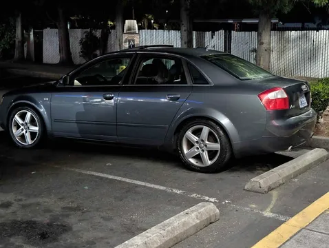 2005 Audi A4 3.0 Quattro Sedan 4D