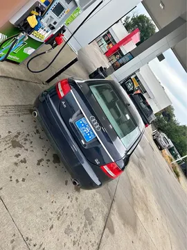 2005 Audi A6 4.2 Quattro Sedan