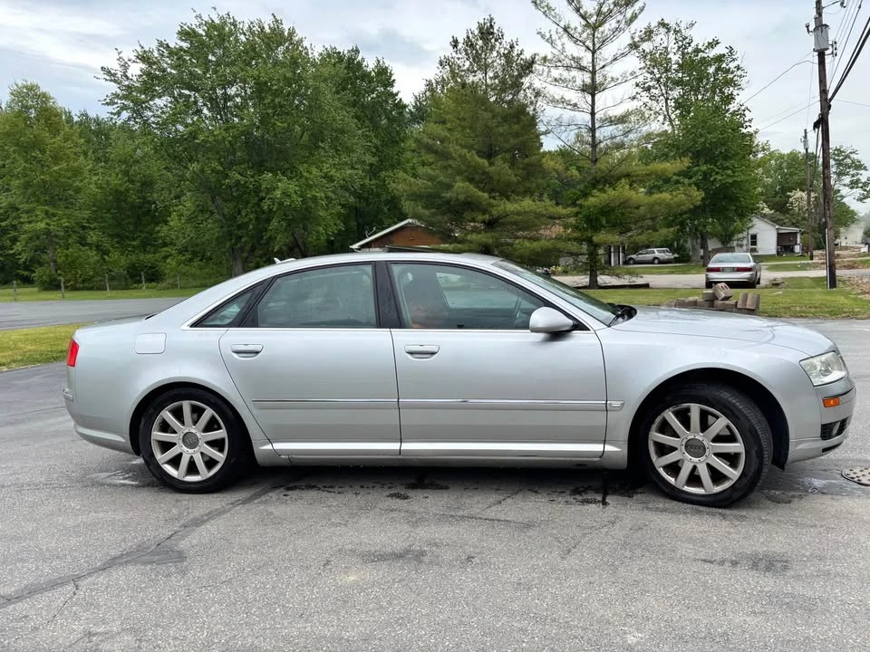 2005 Audi D3 A8 - Image 4 of 10