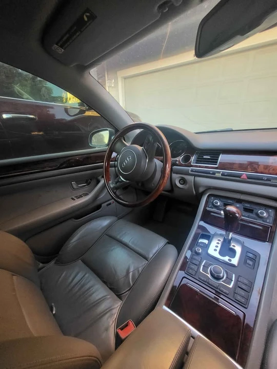 2005 Audi D3 A8 - Image 7 of 20