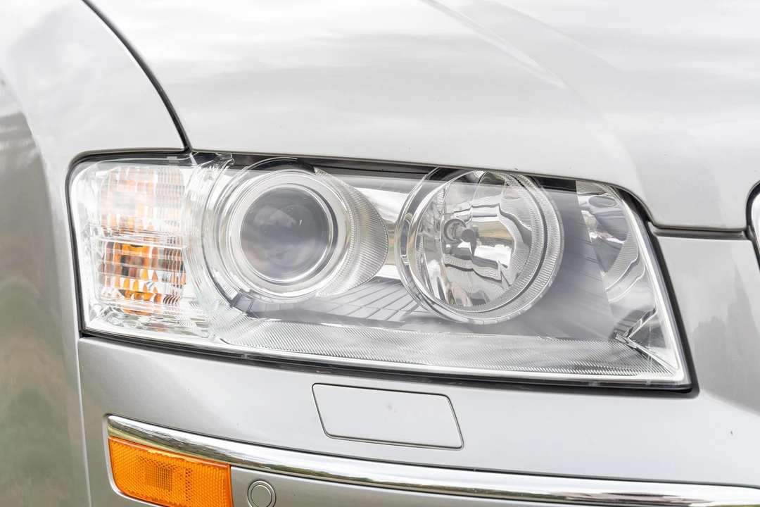 2005 Audi D3 A8 - Image 8 of 31