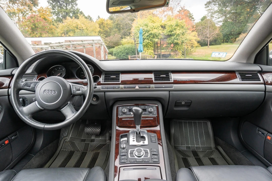 2005 Audi D3 A8 - Image 25 of 31