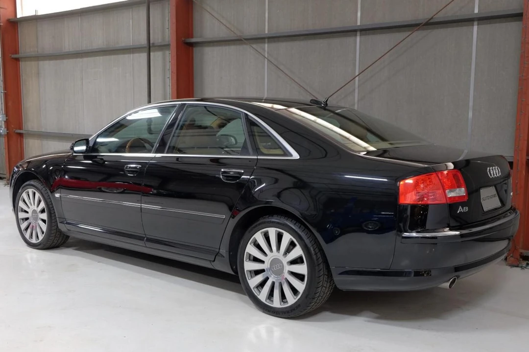 2005 Audi D3 A8 - Image 3 of 5