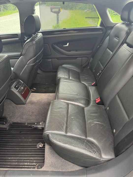 2005 Audi D3 A8 - Image 5 of 12