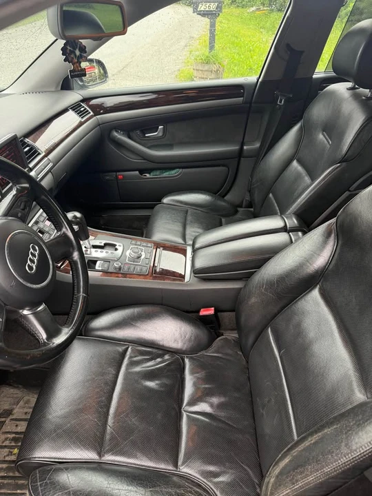 2005 Audi D3 A8 - Image 4 of 12