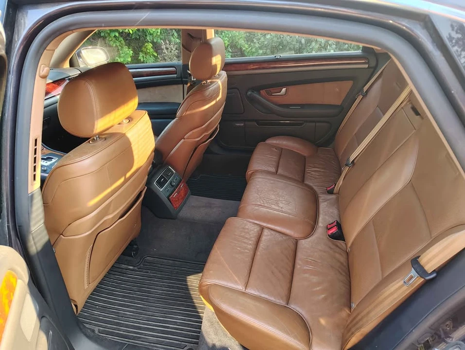 2005 Audi D3 A8 - Image 4 of 10