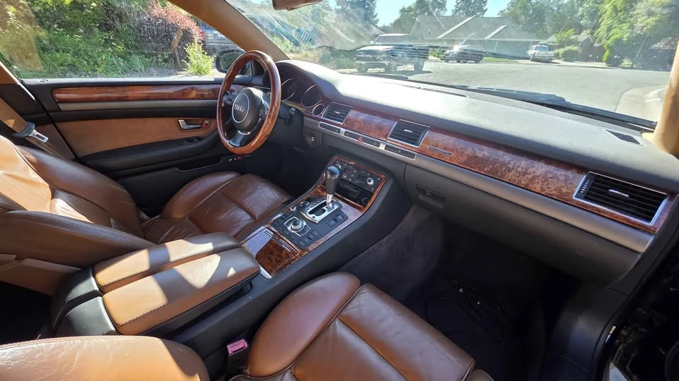 2005 Audi D3 A8 - Image 6 of 8