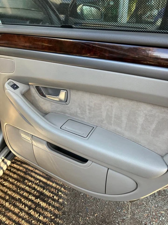 2005 Audi D3 A8 - Image 8 of 14