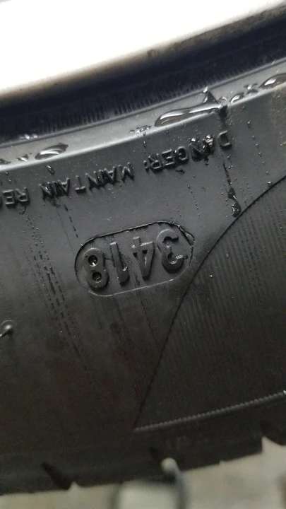 2005 Audi D3 A8 - Image 11 of 12