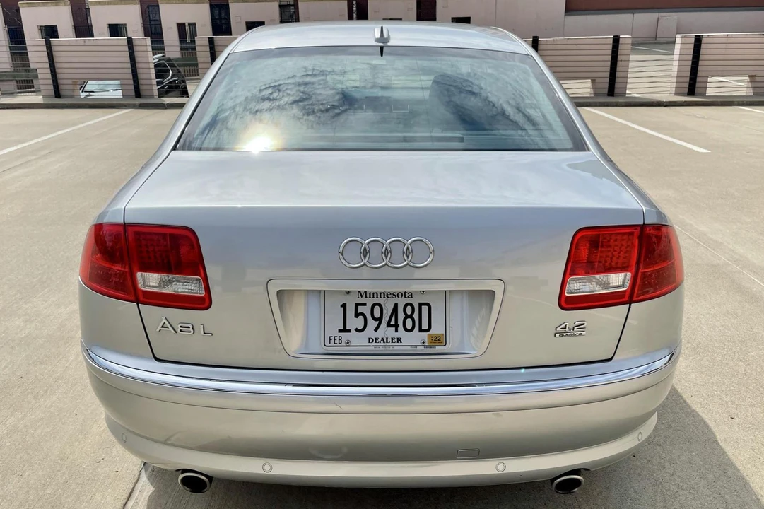 2005 Audi D3 A8 - Image 5 of 12