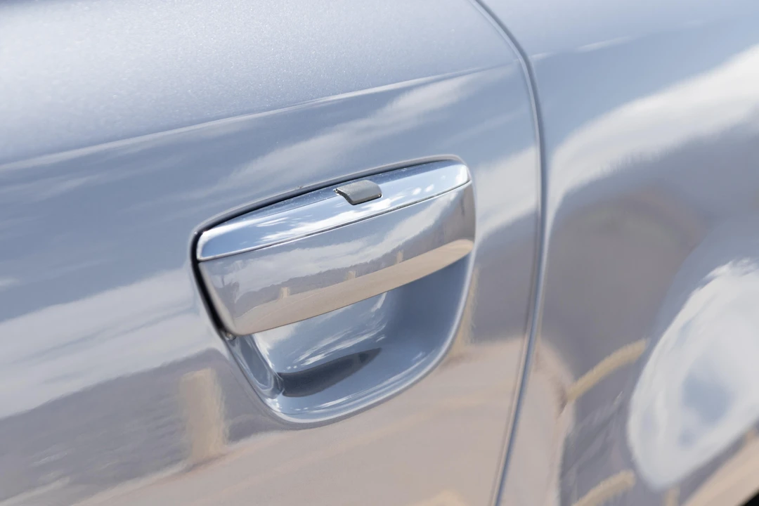 2005 Audi D3 A8 - Image 16 of 31