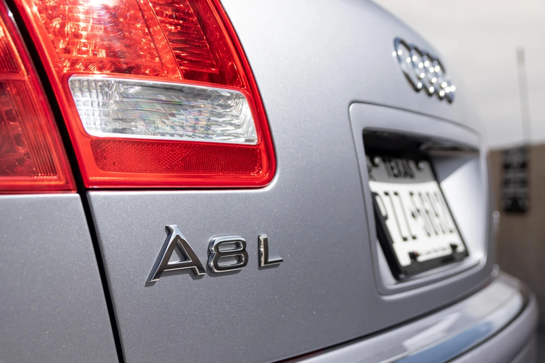2005 Audi D3 A8 - Image 21 of 31